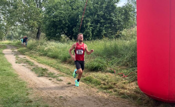 Leonardo Cialini e Daniela Menchetti vincono l’Ecogiro del lago di Montepulciano