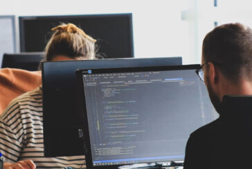Sviluppo software su misura:  quando l’azienda ha bisogno di una soluzione IT dedicata