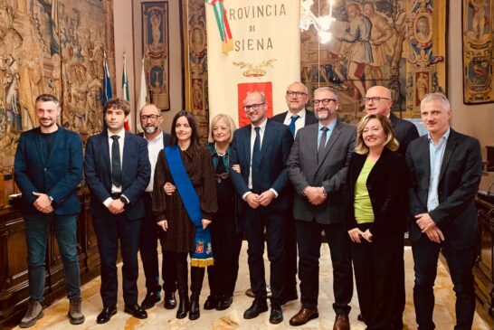 Provincia: mozione unitaria per la difesa di Mps