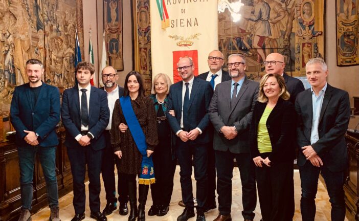 Provincia: mozione unitaria per la difesa di Mps