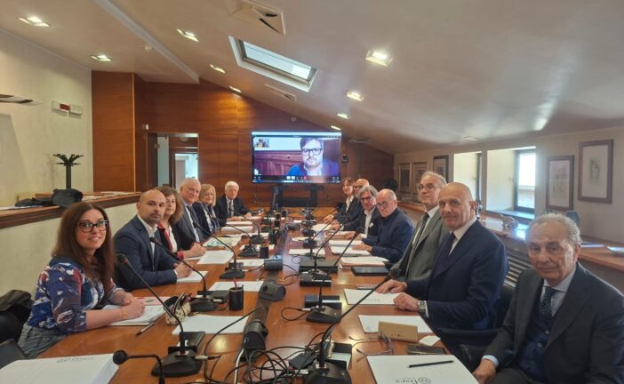 Fises: bilancio semestrale con risultato positivo