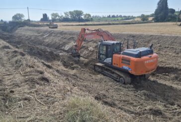 Oltre 230 camion per restituire spazio all’acqua