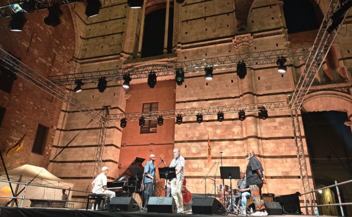 Siena Jazz Masters, due prime mondiali conquistano il pubblico