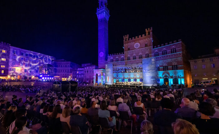 Sabato 18 luglio alle 21.30 torna in Piazza del Campo il “Concerto per l’Italia”
