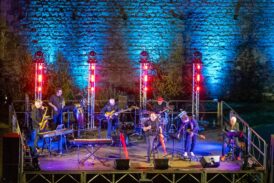 Una serata per Fabrizio De Andrè con “In_Doc – In direzione ostinata e contraria” 
