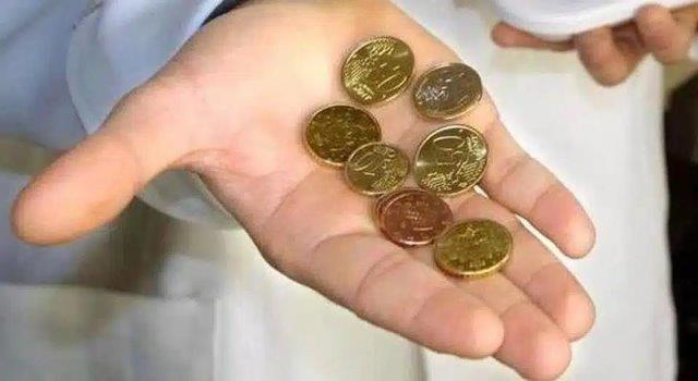 Occhio al “resto” fra via Montanini e Camollia!