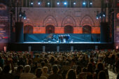 “Sboccia l’Estate” prosegue in piazza Jacopo della Quercia