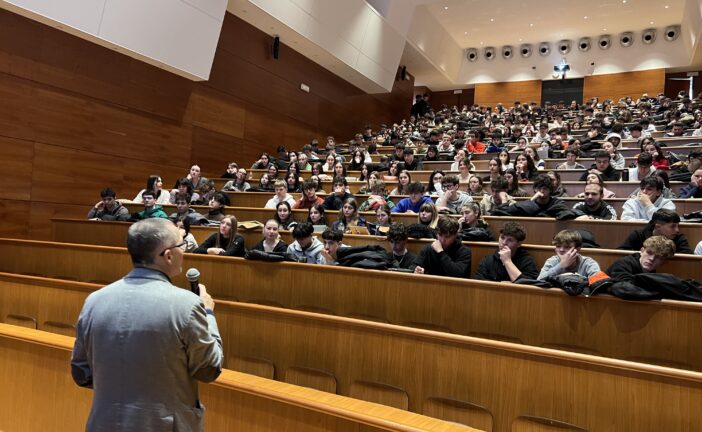 75 studenti alla scoperta di Unisi con la Scuola estiva di orientamento