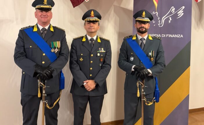 Il tenente Albino Tito nuovo comandante della tenenza di Poggibonsi