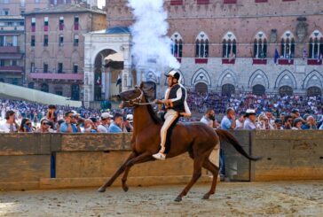 Palio: la Lupa vince la Provaccia