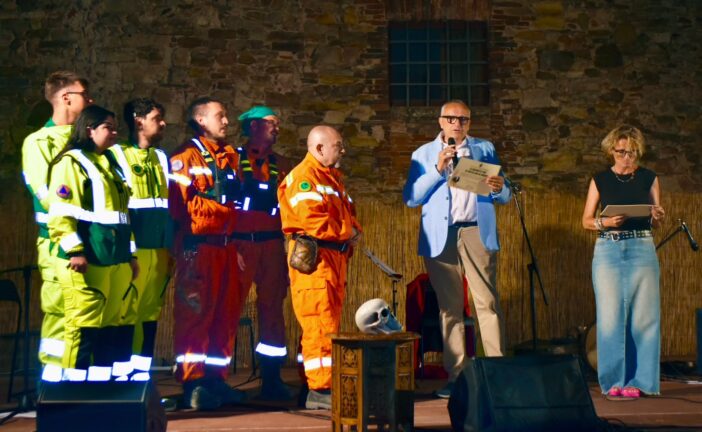 In 250 all’Apparecchiata. E circa 700 euro contributi per chi lotta contro gli incendi