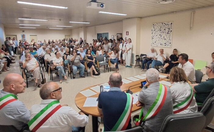Difesa del punto nascita di Campostaggia: si allarga il fronte dei sindaci