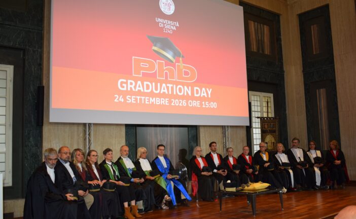PhD Graduation Day all’UniSi. Di Pietra: “Continuate a sognare ricerca ora più che mai”