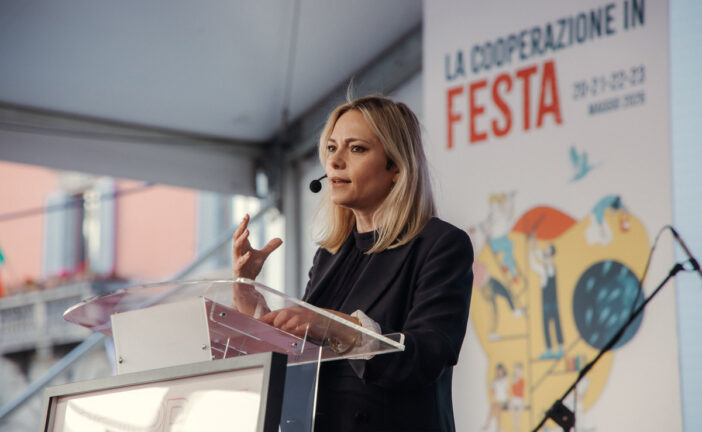 “La Cooperazione in Festa” diventa OFF e va in tour: Michela Ponzani ad Abbadia San Salvatore