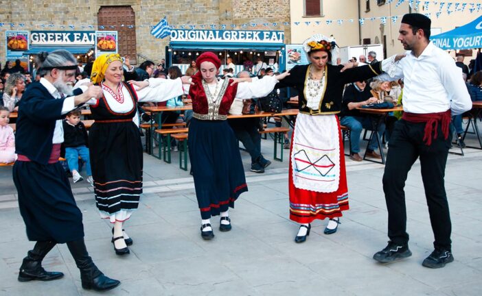 Sinalunga ospita la prima edizione della Festa Greca