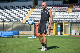 Il difensore centrale Danielson in prova al Siena FC