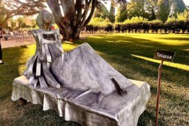 Materia, luce e mito: le sculture di Alberto Inglesi ridisegnano lo spazio di Ancaiano