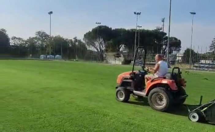 Dall’abbandono a un nuovo campo per calcio e rugby: rinasce il secondario dell’Aldo Grassi