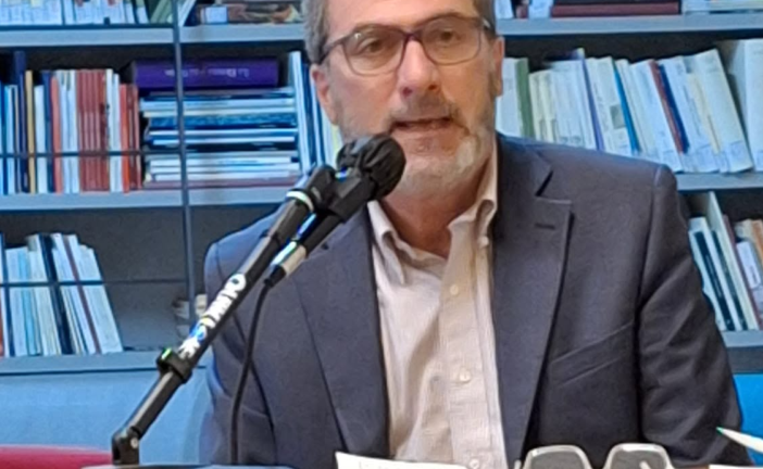 Con le poesie di Massimo Pomi si conclude “Il libro è mobile”