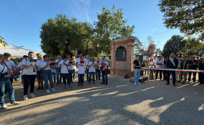 Gaiole inaugura a Monti la nuova piazza San Marcellino