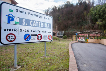 File e ingorghi in Via Esterna Fontebranda: situazione non più tollerabile
