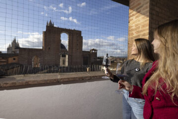 “Red Montalcino” debutta a Siena al Palazzo delle Papesse