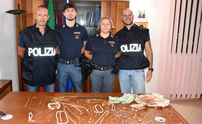 Truffa nel grossetano e scappa: inseguito e fermato dalla Polizia di Chiusi