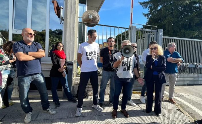 Ex Beko: tutti tifano per Leonardo ma chiedono certezze