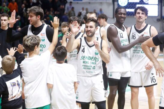 La Mens Sana fatica con Piombino ma cambia passo e vince