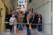 Una strada più bella, sicura e funzionale: taglio del nastro per la salita a mattoni