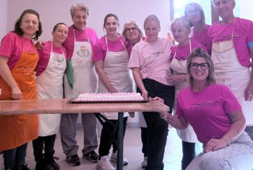 Oltre 100 partecipanti. E l’incasso andrà all’associazione Valdelsa donna