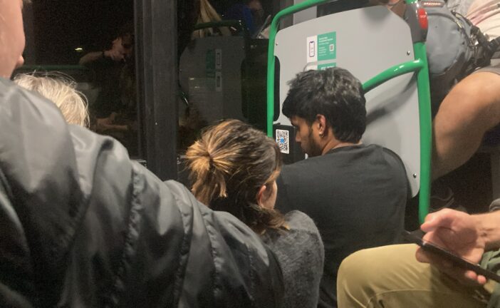 Tucci-Gemelli (FdI): “Sugli autobus Siena-Firenze i pendolari non trovano posto”