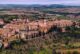 Controlli della Polizia Municipale a Pienza contro le guide abusive