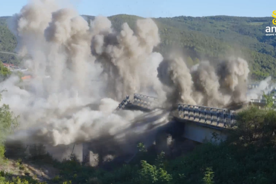 Siena-Grosseto: demolito con l’esplosivo il viadotto Calcinaia