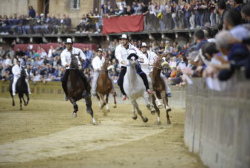 Palio straordinario: la fotogallery delle batterie