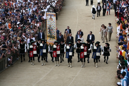 Il Palio di Hassoun tra religione e laicità