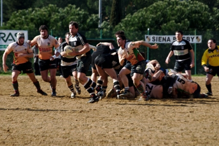 Rugby: la sconfitta del Cus compromette i play off