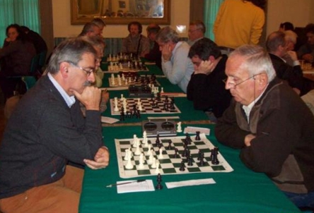 Scacchi: Parrini vince a sorpresa il Torneo "Magari"