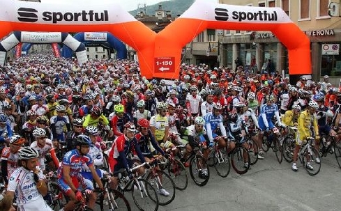 Siti Unesco "in bici". Una delegazione di San Gimignano a Ferrara