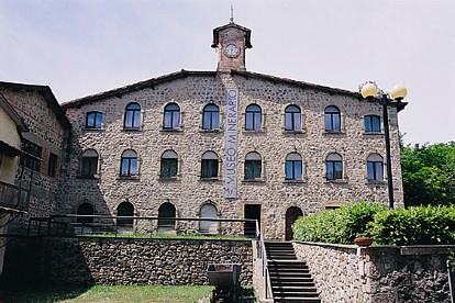 Abbadia, gli archivi della miniera recuperati con l’aiuto dei volontari