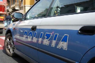 Tutto pronto per il "colpo" al centro commerciale Etrusco. Poi arriva la Polizia
