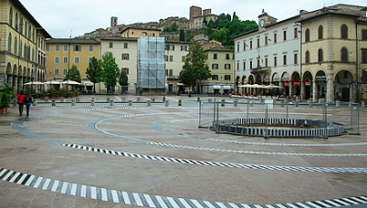 Colle, il mercato torna il Piazza Arnolfo