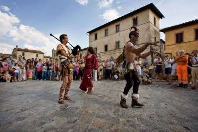 In 9mila hanno partecipato alla Festa Medievale di Monteriggioni