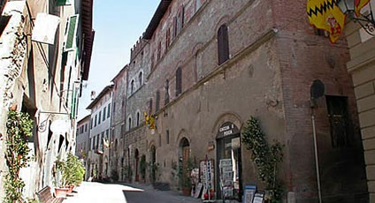 Spettacolo in piazza e fuochi d’artificio alla presenza dei delegati di Neu Isemburg