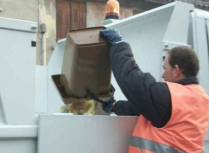 Colle, nuova distribuzione dei sacchetti porta a porta