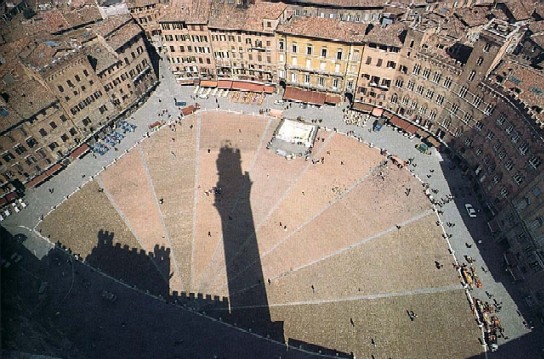 Dal 30 maggio al 3 giugno modifiche alla viabilità in Piazza del Campo