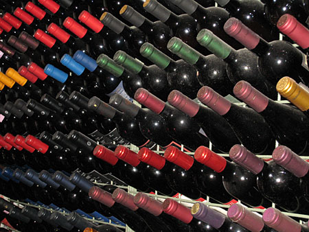 Calici di stelle: 100 bottiglie di vino vinte da un turista
