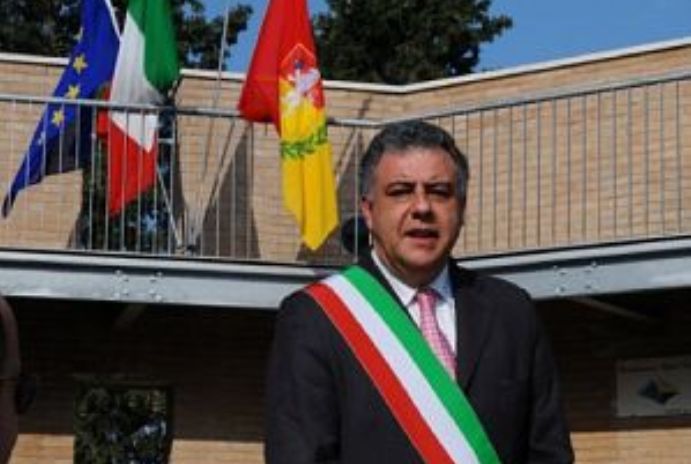 Nomadi a Cusona: Bassi risponde alla Lega