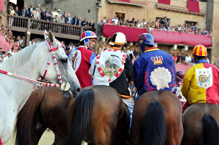 Le proposte di sanzione per il Palio del 16 agosto