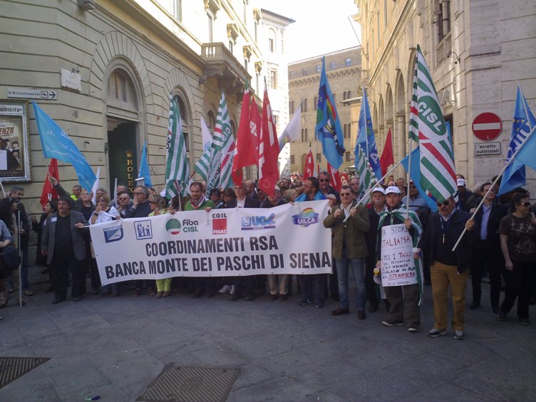 Lega Nord: "Inopportuna la presenza delle istituzioni locali"